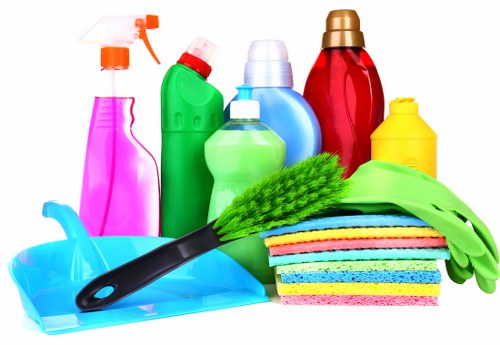 Sustainable carpet cleaning service in Holborn with recycling-focused operations